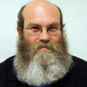 Meet your Posher, Davis